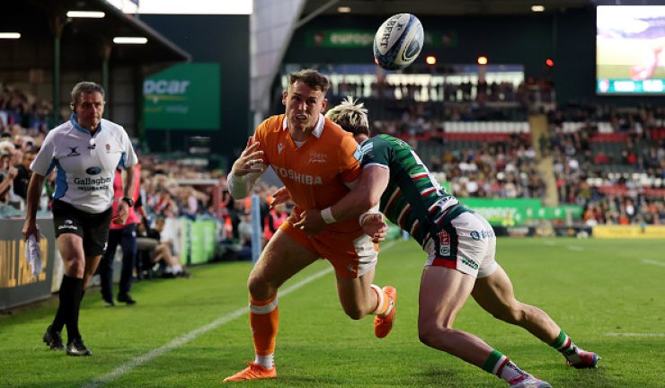 Tigers COMEBACK edges out Sharks on the road